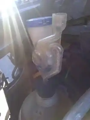 Veículo de Sucata citroen c4 picasso feel do ano 2016 alimentado hny