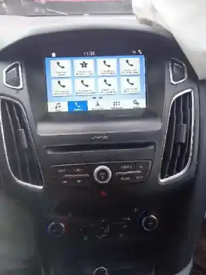 Veículo de Sucata ford focus turnier 1.0 ecoboost do ano 2018 alimentado m1dd