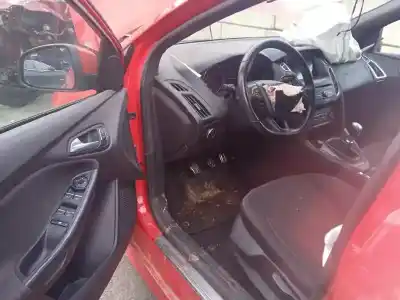 Veículo de Sucata ford focus turnier 1.0 ecoboost do ano 2018 alimentado m1dd
