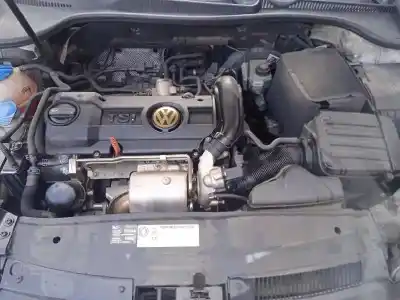 Véhicule à la ferraille volkswagen golf vi (5k1) sport de l'année 2010 alimenté caxa
