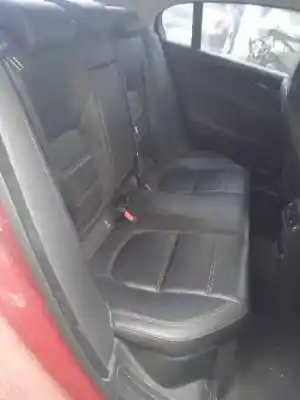 Veículo de Sucata jaguar xe (x760) 2.0 d do ano 2015 alimentado aj200