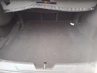 Veículo de Sucata jaguar xe (x760) 2.0 d do ano 2015 alimentado aj200