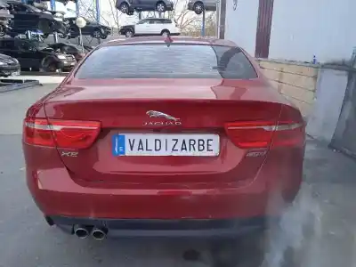 Veículo de Sucata jaguar xe (x760) 2.0 d do ano 2015 alimentado aj200