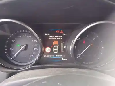 Veículo de Sucata jaguar xe (x760) 2.0 d do ano 2015 alimentado aj200