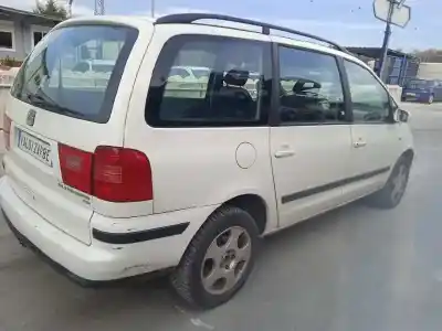 Veicolo di demolizione seat alhambra (7v9) 1.9 tdi dell'anno 2001 alimentato auy