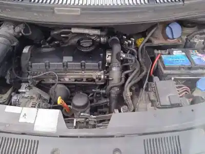 Veicolo di demolizione seat alhambra (7v9) 1.9 tdi dell'anno 2001 alimentato auy