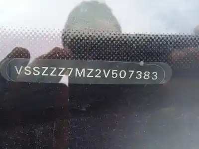 Veicolo di demolizione seat alhambra (7v9) 1.9 tdi dell'anno 2001 alimentato auy