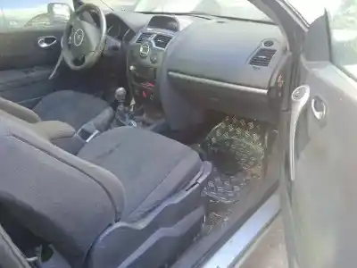 Vehicul casat renault megane iii coupe dynamique al anului 2007 alimentat k9k732