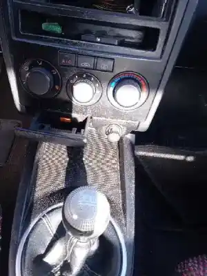 Sloopvoertuig hyundai coupe (gk) 1.6 16v cat van het jaar 2006 aangedreven g4ed