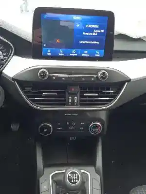 Veículo de Sucata ford focus 1.5 ecoblue tdci cat do ano 2022 alimentado z2da