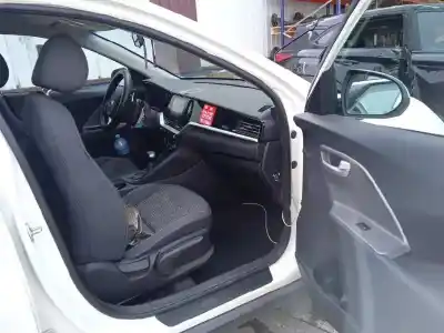 Scrapping Vehicle kia niro i (de) 1.6 gdi hybrid of the year 2020 powered g4le