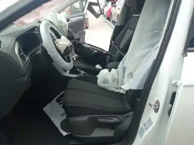 Veículo de Sucata volkswagen t-roc 1.5 16v tsi act do ano 2023 alimentado dxdb