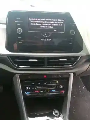 Veículo de Sucata volkswagen t-roc 1.5 16v tsi act do ano 2023 alimentado dxdb