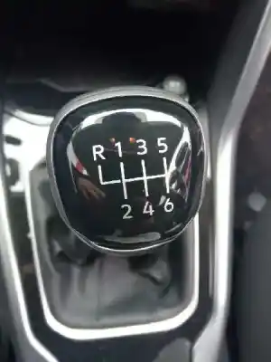 Veículo de Sucata volkswagen t-roc 1.5 16v tsi act do ano 2023 alimentado dxdb