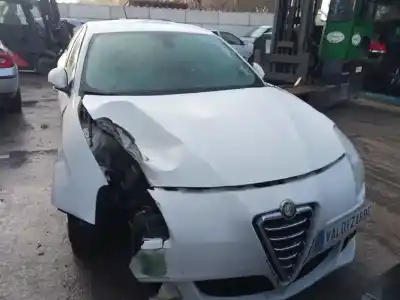 Veículo de Sucata alfa romeo giulietta (191) progression do ano 2012 alimentado 940a3000