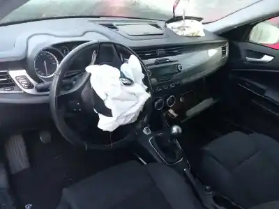 Veículo de Sucata alfa romeo giulietta (191) progression do ano 2012 alimentado 940a3000