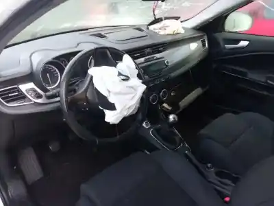 Veículo de Sucata alfa romeo giulietta (191) progression do ano 2012 alimentado 940a3000