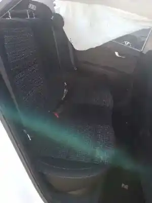 Veículo de Sucata kia stonic (ybcuv) 1.2 cat 84 cv / 62 kw do ano 2019 alimentado g4la