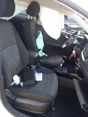 Veículo de Sucata kia stonic (ybcuv) 1.2 cat 84 cv / 62 kw do ano 2019 alimentado g4la