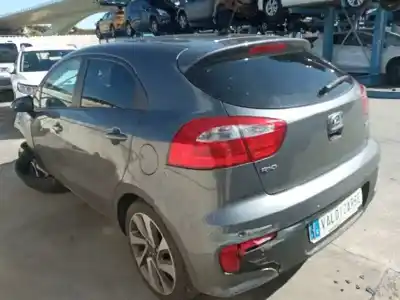 Véhicule à la ferraille kia                                                rio                                                                                                                                                                                                                                                        drive                                                                                                                                                                                                                                                      de l'année 2016 alimenté g4la