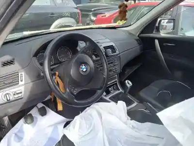 Veículo de Sucata bmw x3 (e83) 2.0d do ano 2006 alimentado 204d4