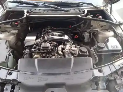 Veículo de Sucata bmw x3 (e83) 2.0d do ano 2006 alimentado 204d4