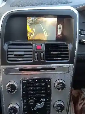 Veículo de Sucata volvo xc60 2.4 diesel cat do ano 2017 alimentado d5244t20