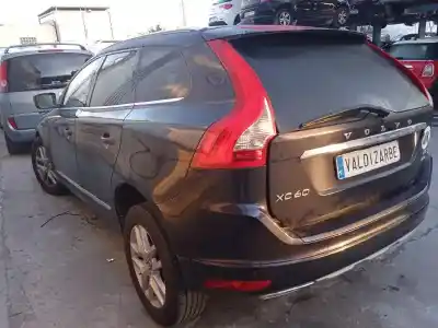 Veículo de Sucata volvo xc60 2.4 diesel cat do ano 2017 alimentado d5244t20