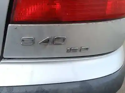 Scrapping Vehicle volvo s40 berlina 1.9 d+ (85kw) of the year 2001 powered d4192t3