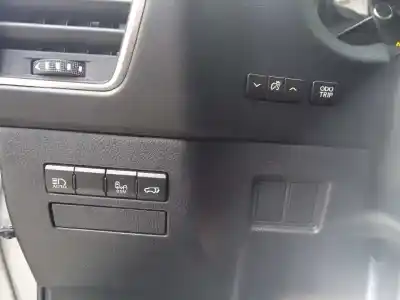 Veículo de Sucata lexus nx 300h 4wd do ano 2018 alimentado 2ar