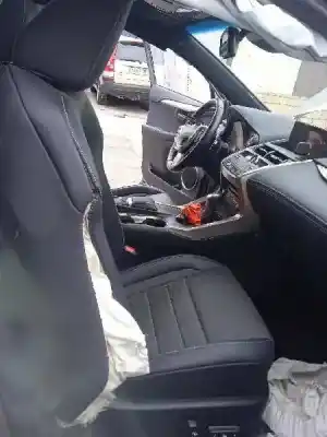 Veículo de Sucata lexus nx 300h 4wd do ano 2018 alimentado 2ar