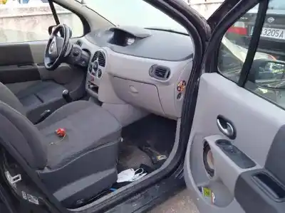 Scrapping Vehicle renault modus confort dynamique of the year 2004 powered k9k750