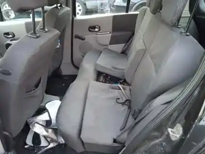 Scrapping Vehicle renault modus confort dynamique of the year 2004 powered k9k750