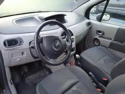 Scrapping Vehicle renault modus confort dynamique of the year 2004 powered k9k750