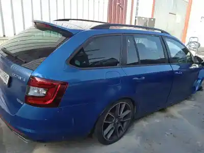 Scrapping Vehicle skoda octavia combi (5e5) rs of the year 2017 powered cuna