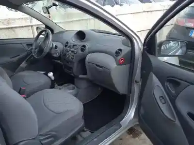Sloopvoertuig toyota yaris (_p1_) 1.3 (ncp10_, scp12_) van het jaar 2000 aangedreven 2nz-fe