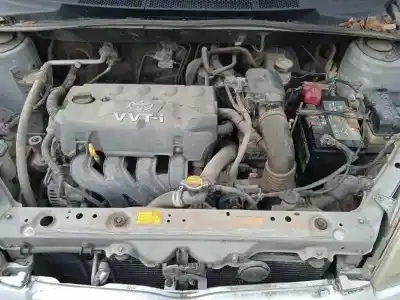 Sloopvoertuig toyota yaris (_p1_) 1.3 (ncp10_, scp12_) van het jaar 2000 aangedreven 2nz-fe