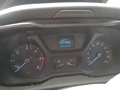 Sloopvoertuig ford transit kastenwagen (ttg) 2.2 tdci cat van het jaar 2014 aangedreven cyr5