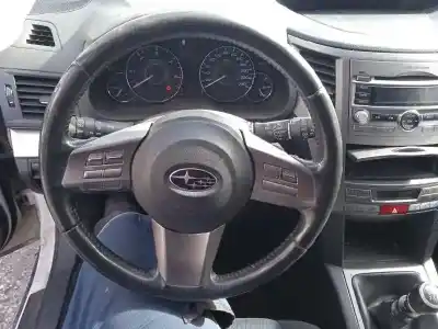 Veículo de Sucata subaru legacy kombi/outback b14 outback limited do ano 2011 alimentado ee20