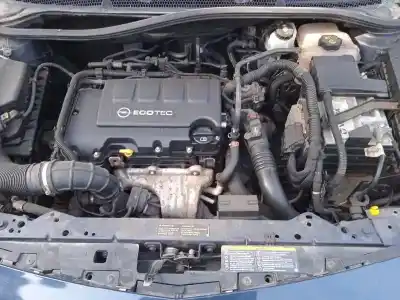 Veicolo di demolizione opel astra j lim. sport dell'anno 2011 alimentato a14net