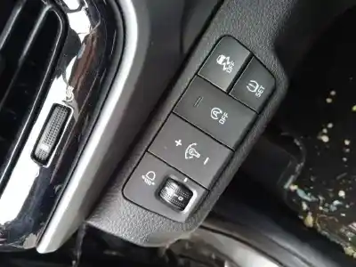 Veículo de Sucata kia stonic (ybcuv) 1.2 cat 84 cv / 62 kw do ano 2023 alimentado g4lf