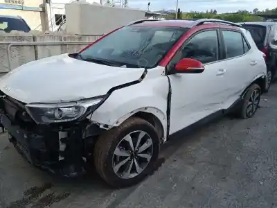 Veículo de Sucata KIA STONIC (YBCUV) 1.0 TGDI CAT do ano 2021 alimentado G3LF