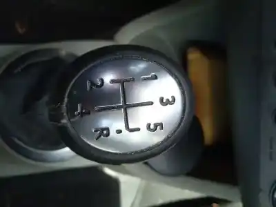 Scrapping Vehicle renault modus confort dynamique of the year 2005 powered k4j770