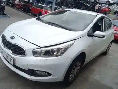 Scrapping Vehicle kia pro cee´d (jd) 1.4 crdi 90 of the year 2012 powered d4fc