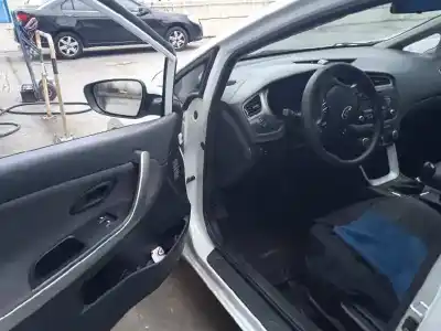 Scrapping Vehicle kia pro cee´d (jd) 1.4 crdi 90 of the year 2012 powered d4fc