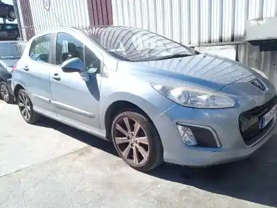 Vehículo de desguace PEUGEOT 308 Allure del año 2011 con motor 9HR