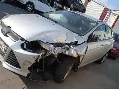 Veicolo di demolizione ford focus lim. (cb8) trend dell'anno 2013 alimentato t1da