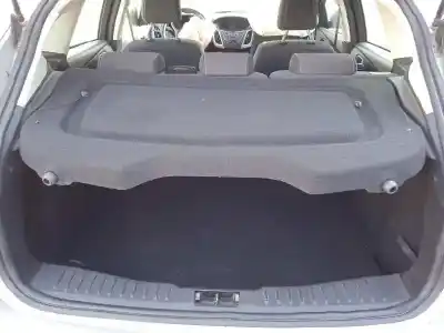 Veicolo di demolizione ford focus lim. (cb8) trend dell'anno 2013 alimentato t1da