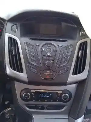 Veicolo di demolizione ford focus lim. (cb8) trend dell'anno 2013 alimentato t1da