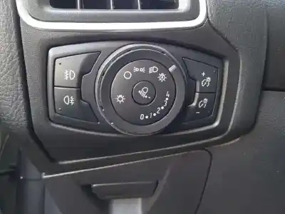 Veicolo di demolizione ford focus lim. (cb8) trend dell'anno 2013 alimentato t1da